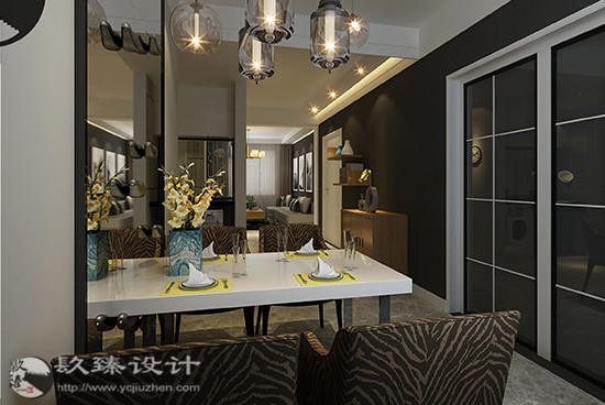 �y���b���N���OӋح��̩��