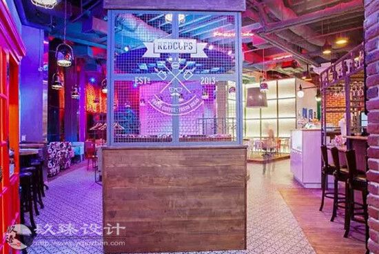 �y�����}�ư��b���OӋ�������t�{ɫ�{��Ʒλ