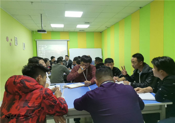 �y���b���OӋ��˾|2020�����IС�M��ӑ���M����