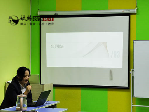 2021���N���b�(n��i)���M����Ӗ(x��n)�W(xu��)��(x��)4��A�M(m��n)�Y(ji��)����