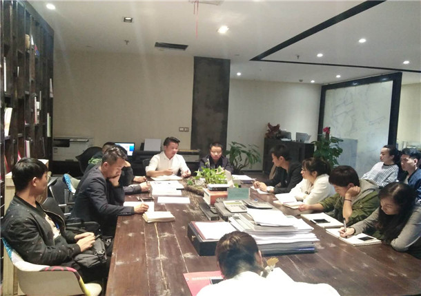 �y���k�����b���OӋ|�N���b�,��ץ�|���ٰlչ����푿ڱ���һվ!