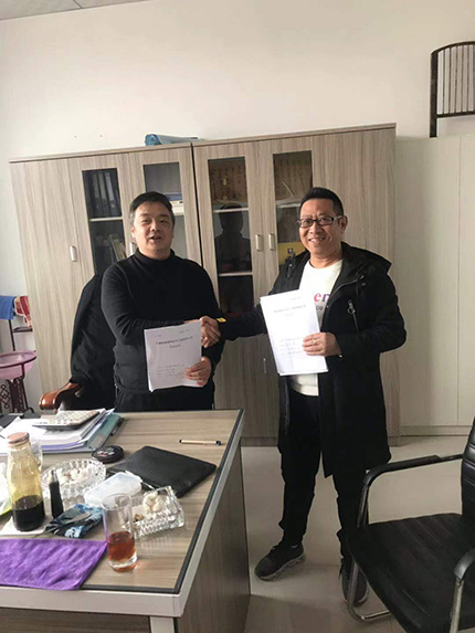 �y���b�޹�˾|�y���b���OӋ��˾|�N���b�