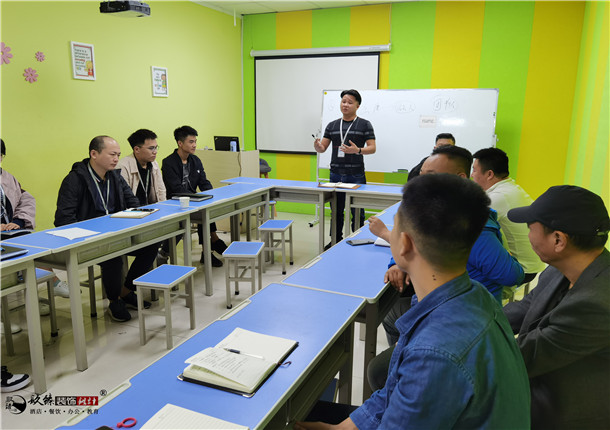 �y���b�޹�˾|�y���b���OӋ��˾|�N���b�