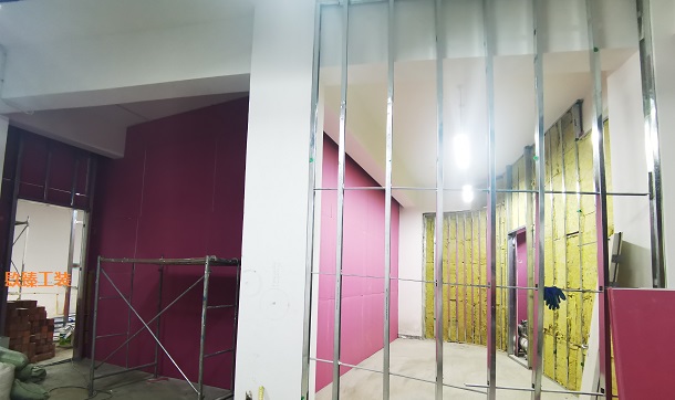 �y����������(l��)�����͏d�b���N���ڽ����جF(xi��n)��(ch��ng)