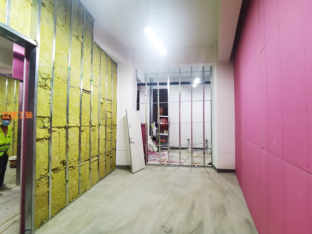 �y����������(l��)�����͏d�b���N���ڽ����جF(xi��n)��(ch��ng)