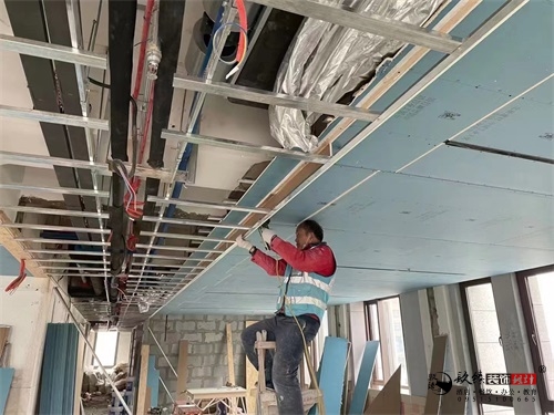 �y���k�����b��|�N���OӋ