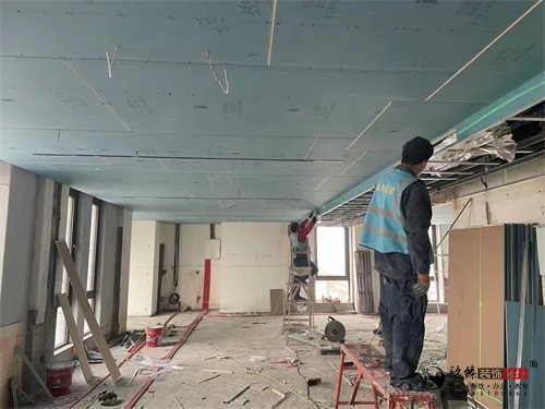 �y���k�����b��|�N���OӋ