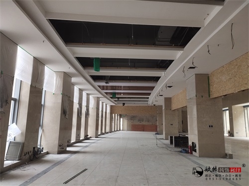 �y�����մ�d�b��|�N���OӋ