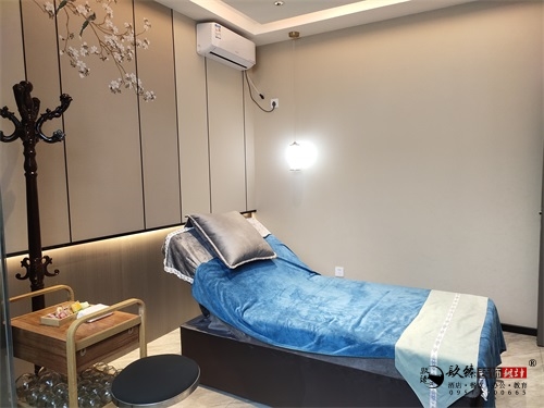 �y����ԡ���b���OӋ�����D|�N���OӋ