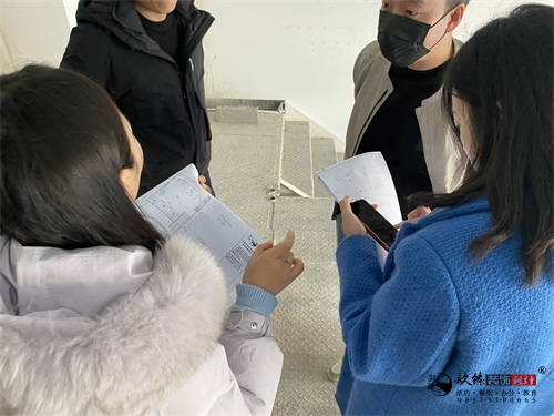 �y����偵��b���OӋʩ���M��|�N���OӋ