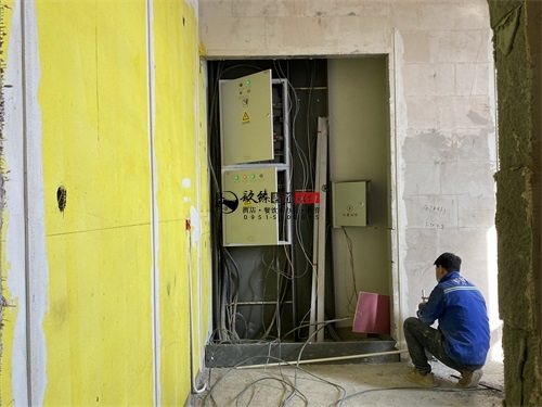 �y�������b���OӋ�Ŀ|�N���OӋ