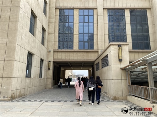 �y�����ȏd�b���OӋ�Ŀ|�N���OӋ