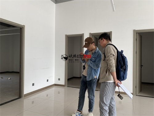 �y����偵��b���OӋ�Ŀ|�N���OӋ