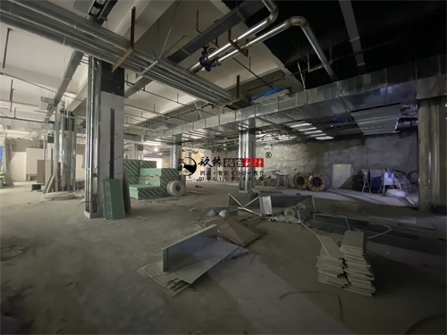 �y���̈��b���OӋ�Ŀ|�N���OӋ