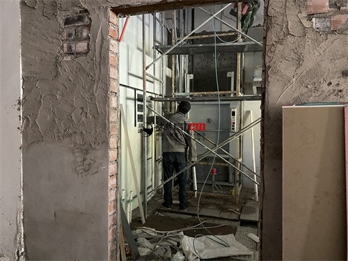 �y����偵��b���OӋ�Ŀ|�N���OӋ