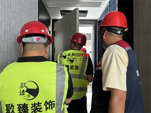 �y���Ƶ��b���OӋ�Ŀ|�N���OӋ