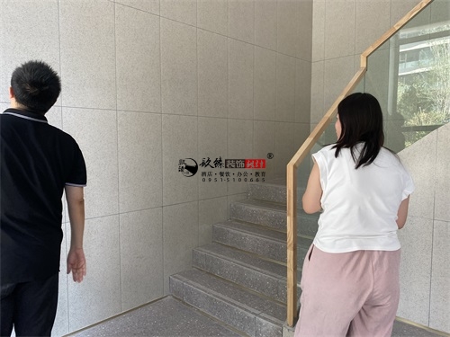 �y���ۘǲ��b���OӋ�Ŀ|�N���b�