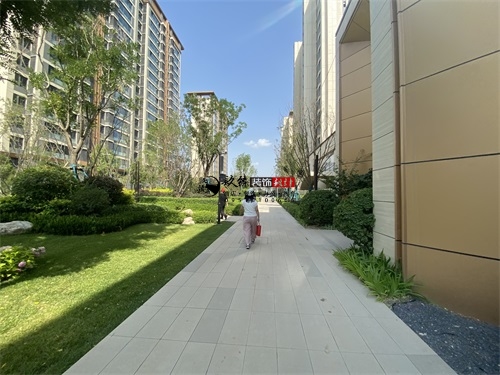 �y���ۘǲ��b���OӋ�Ŀ|�N���b�