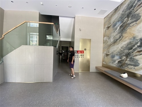 �y���ۘǲ��b���OӋ�Ŀ|�N���b�