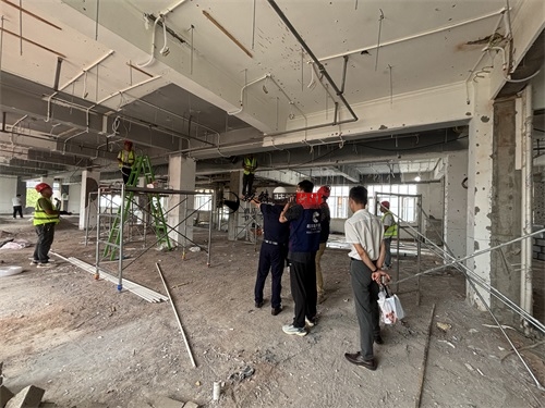 �y���͏d�b���OӋ�Ŀ|�N���b�