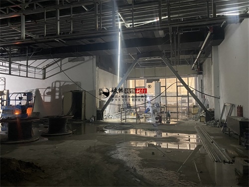 �y���̈����b�OӋ�Ŀ|�N���OӋ