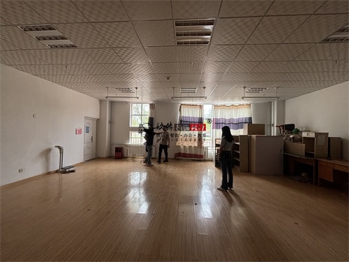 �y����Ӗ�C�����b�OӋ�Ŀ|�N���OӋ