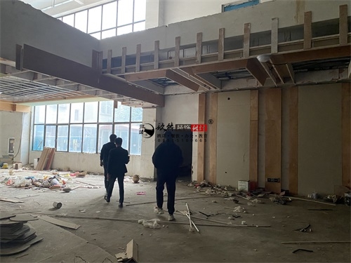 �y��סլ���b���OӋ�Ŀ|�N���b�