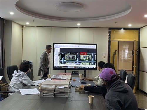 �y���׃��@�b�޸����Ŀ|�N���OӋ