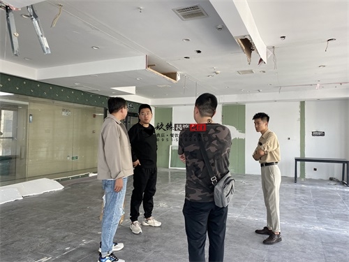 �y������(x��)���O(sh��)Ӌ(j��)�b���(xi��ng)Ŀ|�N���b�