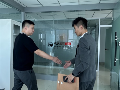 �y��סլ�ǹ��^(q��)�OӋ�b���Ŀ|�N���b�