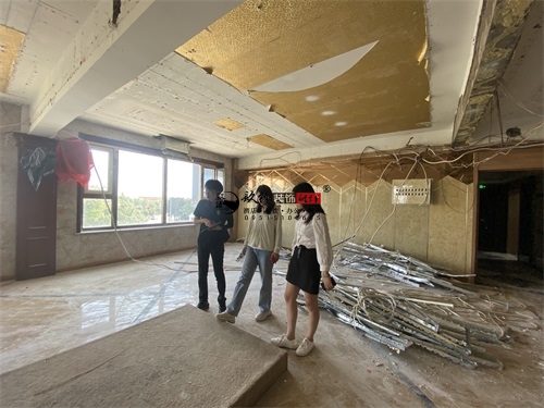 �y������d�OӋ�b���Ŀ|�N���b�