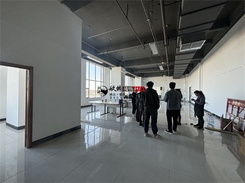 �y���k�����OӋ�b���Ŀ|�N���b�