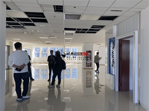 �y���k�����OӋ�b���Ŀ|�N���b�