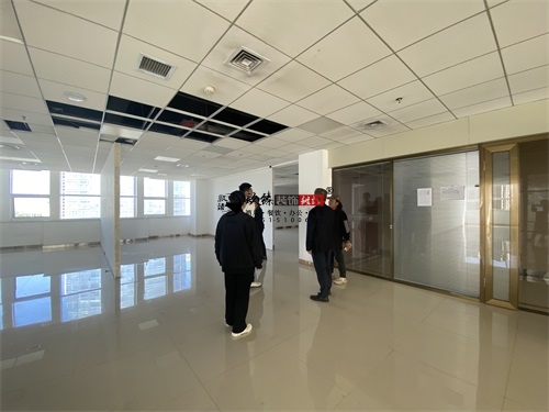 �y���k�����OӋ�b���Ŀ|�N���b�