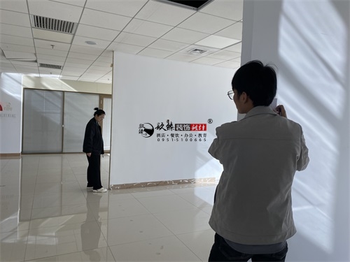 �y���k�����OӋ�b���Ŀ|�N���b�