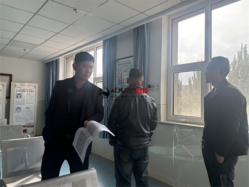 �y�����y�g���������Ŀ|�N���b�