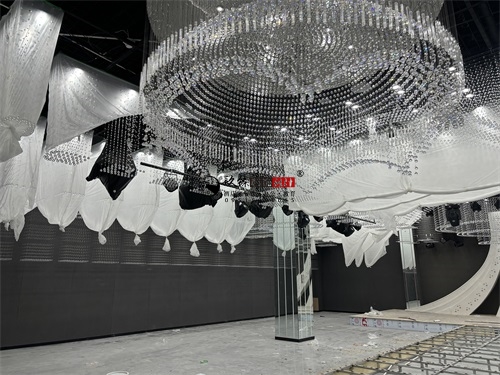 �y����������b���OӋ�Ŀ|�N���b�