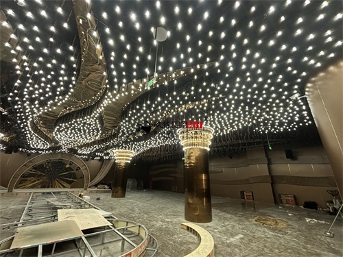 �y����������b���OӋ�Ŀ|�N���b�