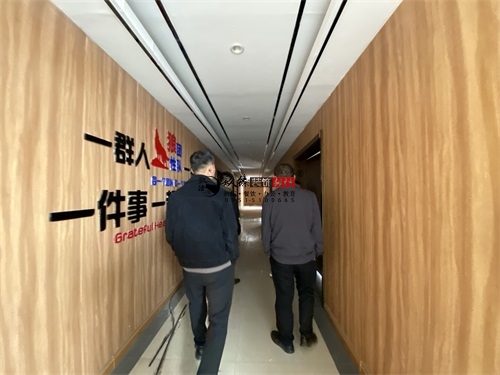 �y���k�����b���OӋ�Ŀ|�N���b�