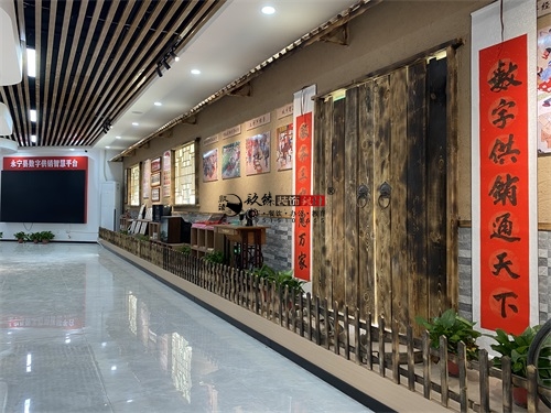 �y���r�Iչ�d�b���OӋ�Ŀ|�N���b�