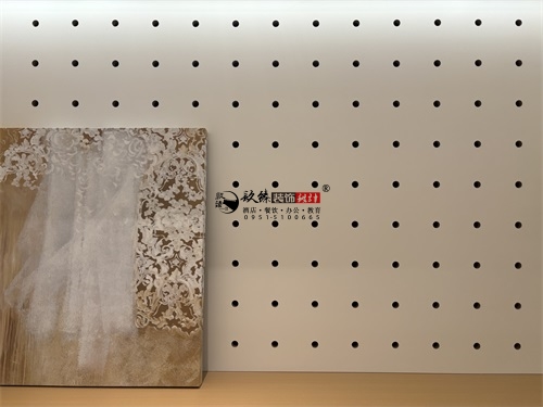 �y���ۘǲ�չ�d�b���OӋ�Ŀ|�N���b�