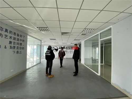 �y���k�����OӋ�b���Ŀ|�N���b�