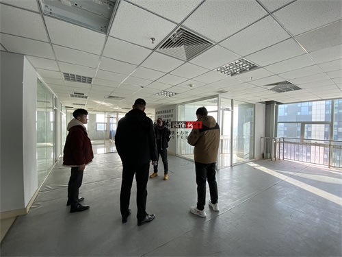 �y���k�����OӋ�b���Ŀ|�N���b�