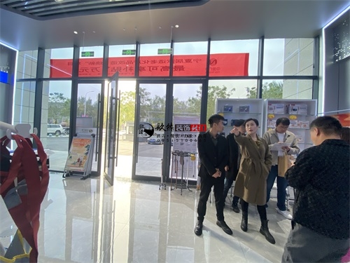 �y���Ƽ�չ�d�b���OӋ�Ŀ|�N���b�