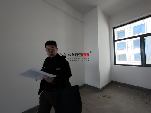 �y����^�͏d�OӋ�b���Ŀ|�N���b�