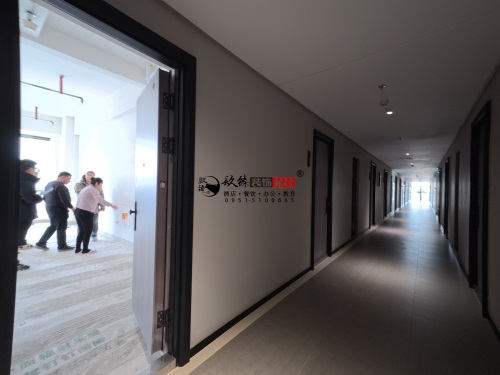 �y���Ƶ��O(sh��)Ӌ�b���Ŀ|�N���b�