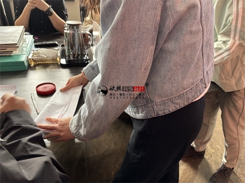 �y���ư��OӋ�b���Ŀ|�N���b�