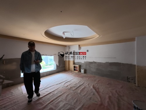 �y���͏d�O(sh��)Ӌ(j��)�b���(xi��ng)Ŀ|�N���b�