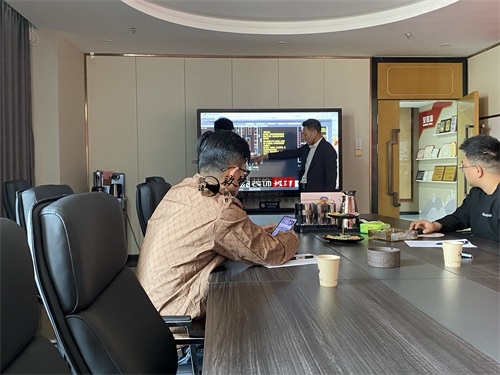 �y��ʳƷ�B�i���OӋ�b���Ŀ|�N���b�