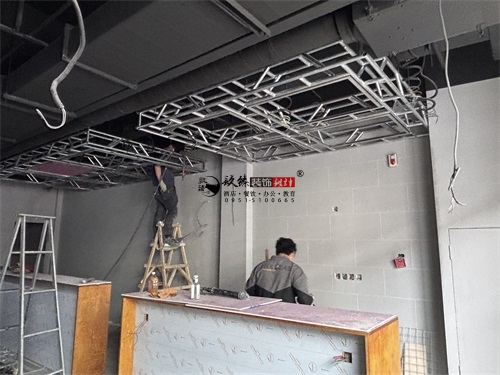 �y������O(sh��)Ӌ�b���Ŀ|�N���b�